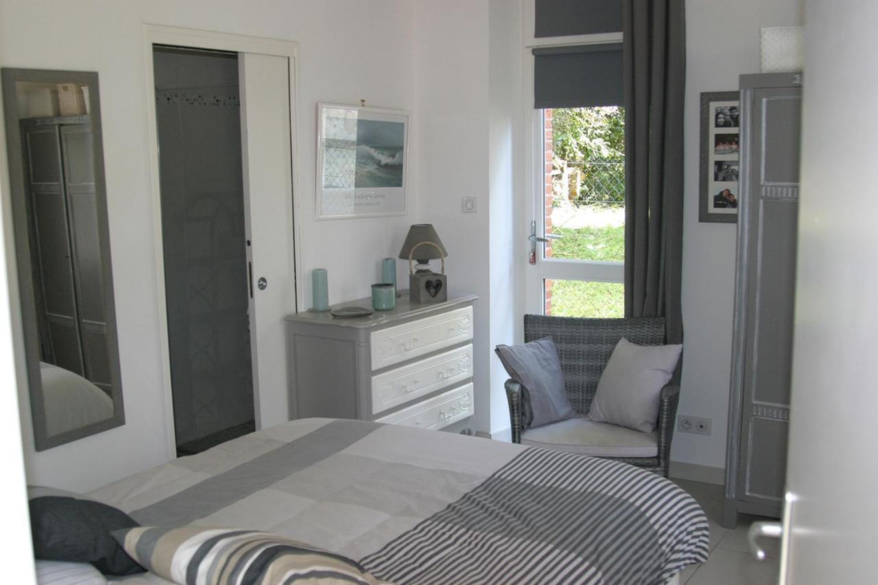 Villa Traditionnelle Pour 8 - 550M De La Plage Noirmoutier-en-l'Ile Exterior foto